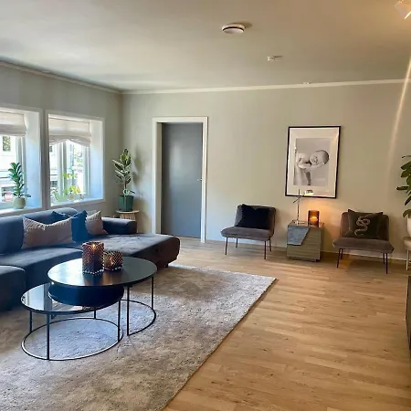 Modern And Apartment! *